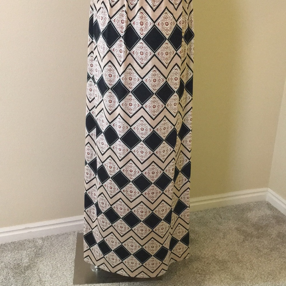 CREMIEUX | Strapless Maxi Dress - Picture 11 of 16